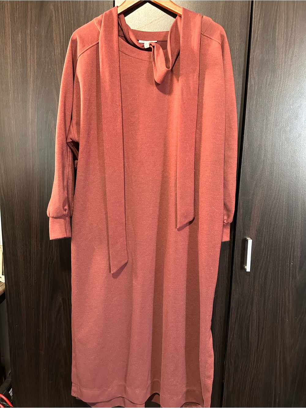 Prologue Tie-Neck Knit Top in Rosewood